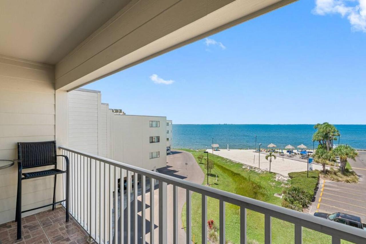 Stunning Bay Views From Your Private Balcony 탬파 외부 사진